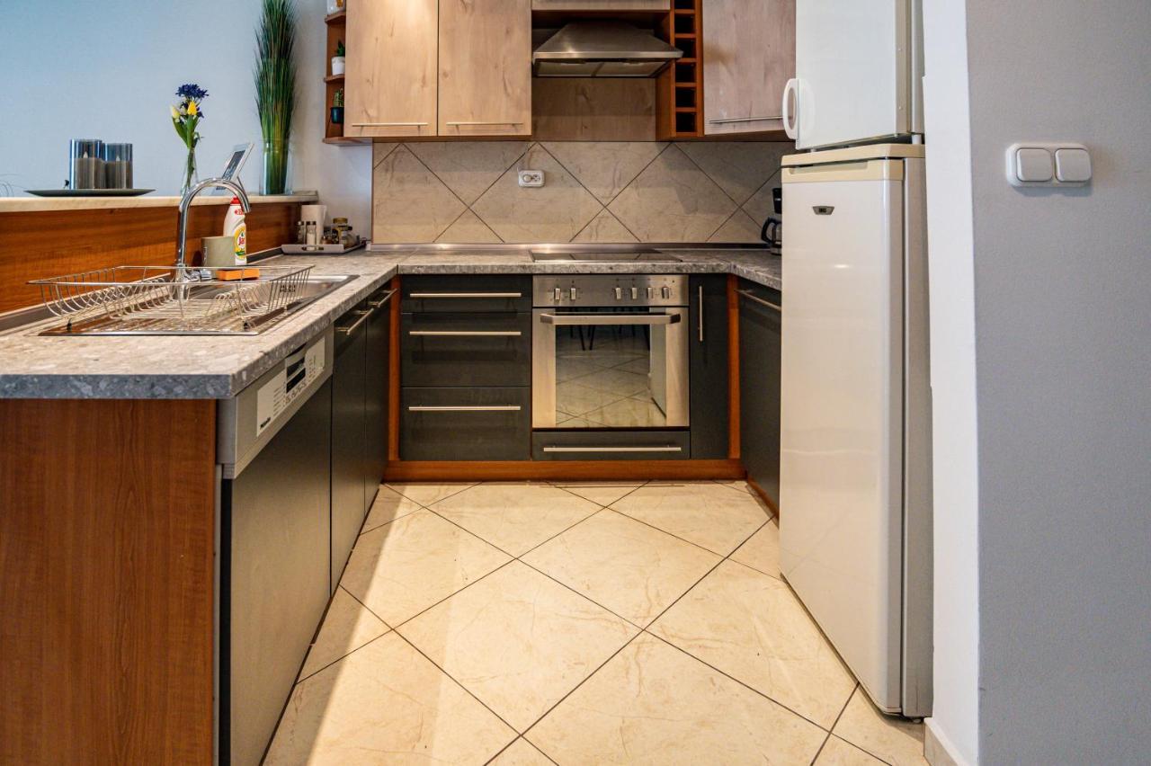 Elite Center Apartman Сегед Экстерьер фото